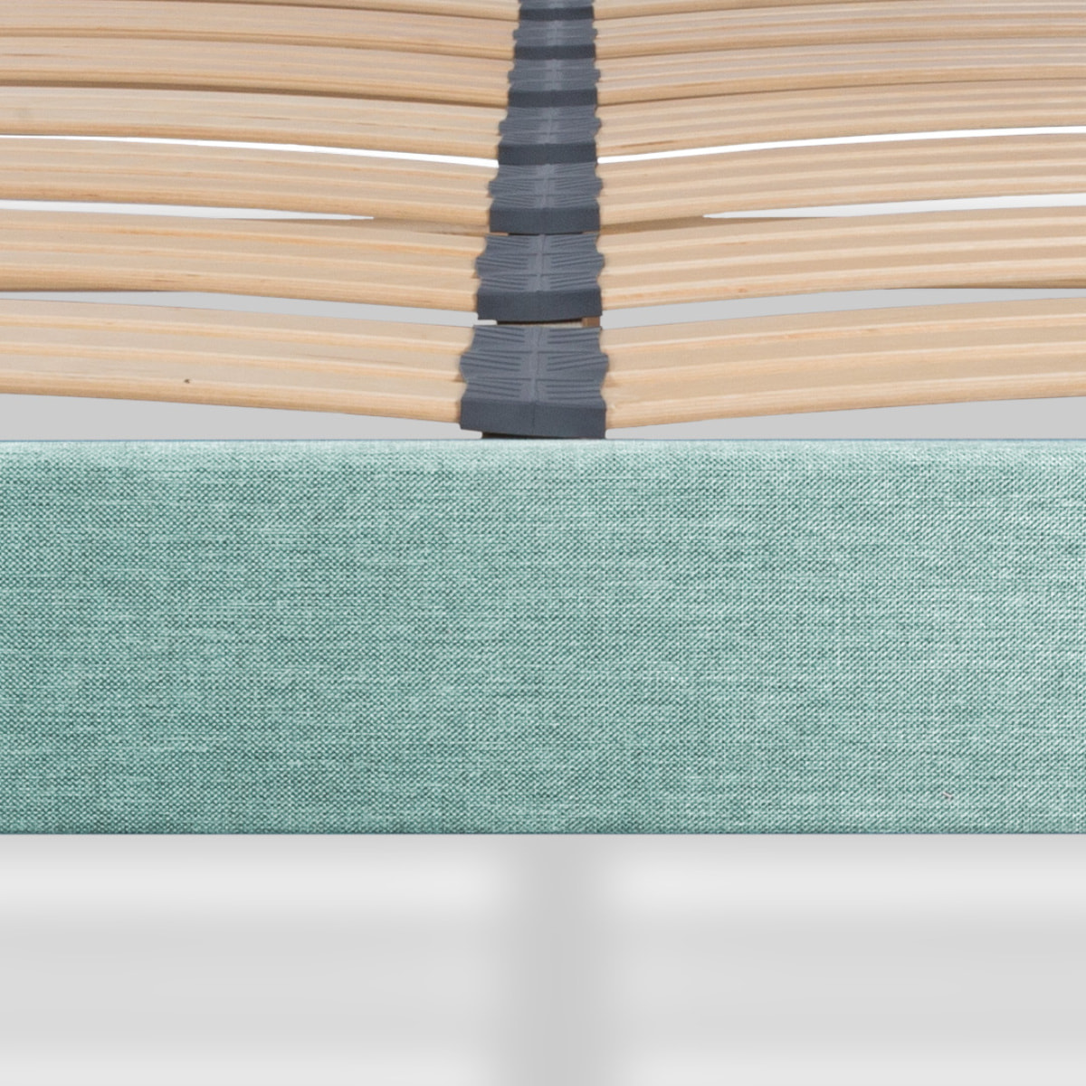 Sommier Lumière Technologie Tri-Lattes, tissu vert pastel, Bois Épicéa, H30 cm, Lattes Actives, Aération Optimale