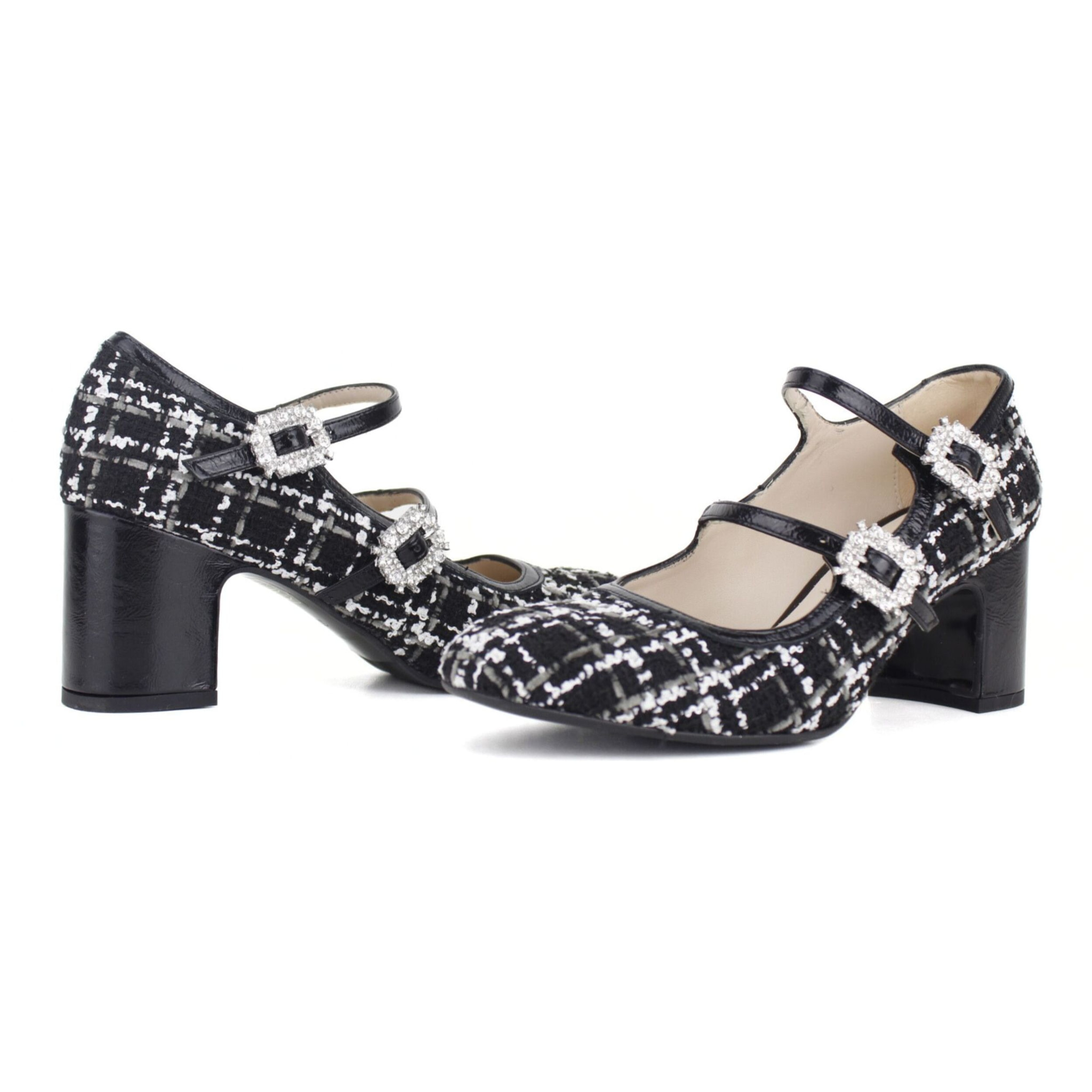 Salón estilo Mary Jane de tejido tipo tweed en negro. Tacón de 5 cm