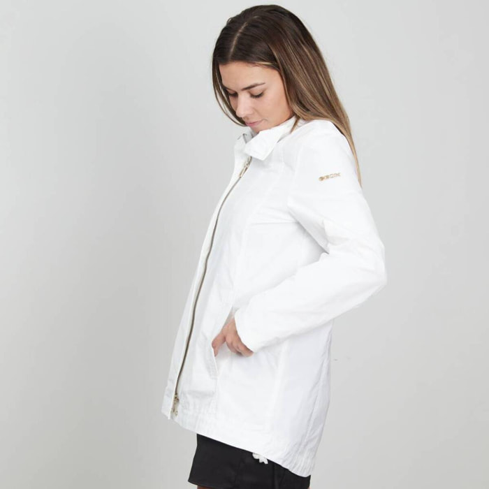 Chaqueta Mujer de la marca GEOX  modelo W9220V T2415 BLANCO