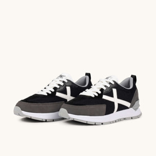 Sneakers Retro Running Negras y Grises | MUNICH VERSATILE 33