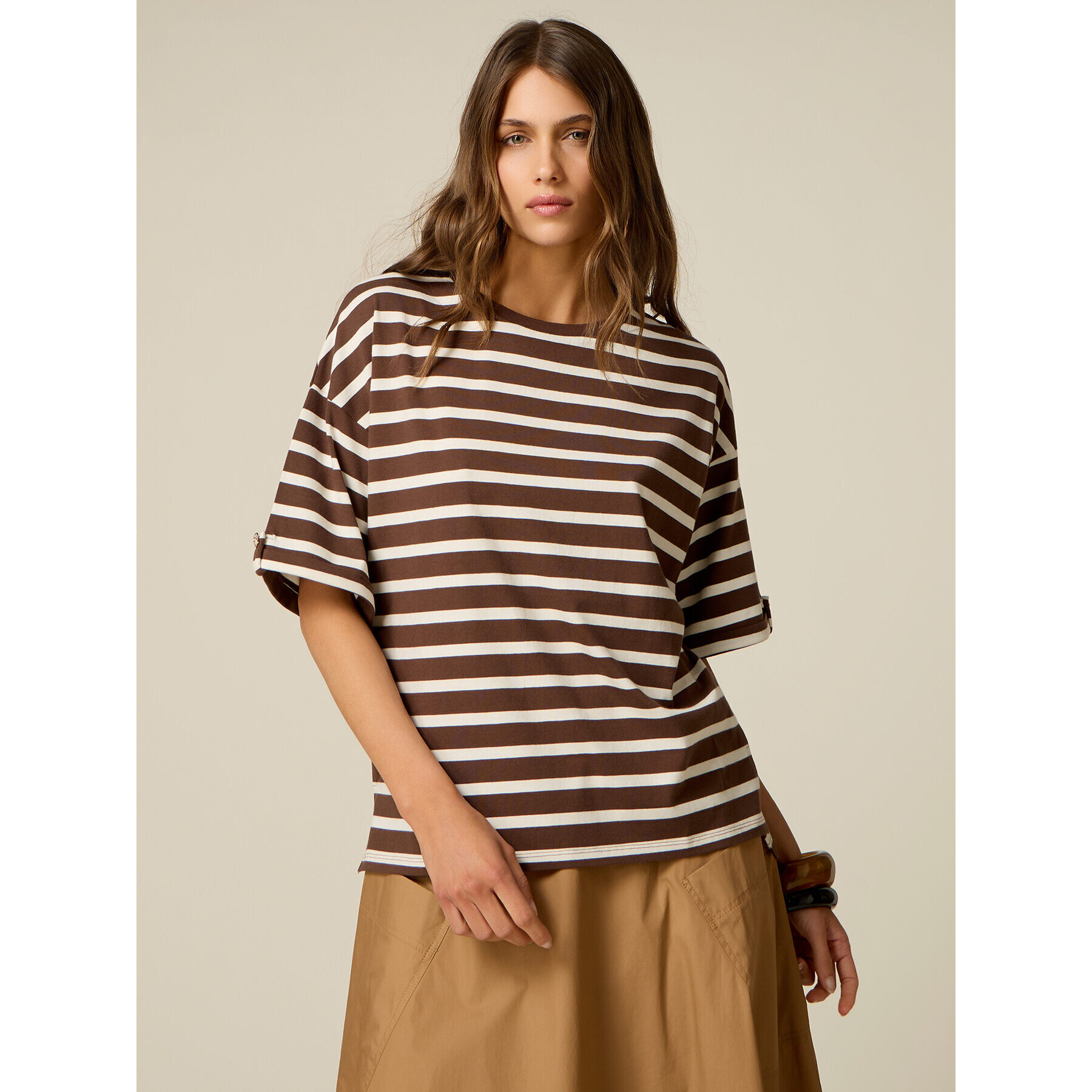 Oltre - T-shirt over a righe - Marrone