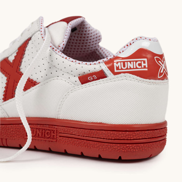 Zapatilla de Fútbol Sala Infantil Blanca y Roja MUNICH G-3 KID 455