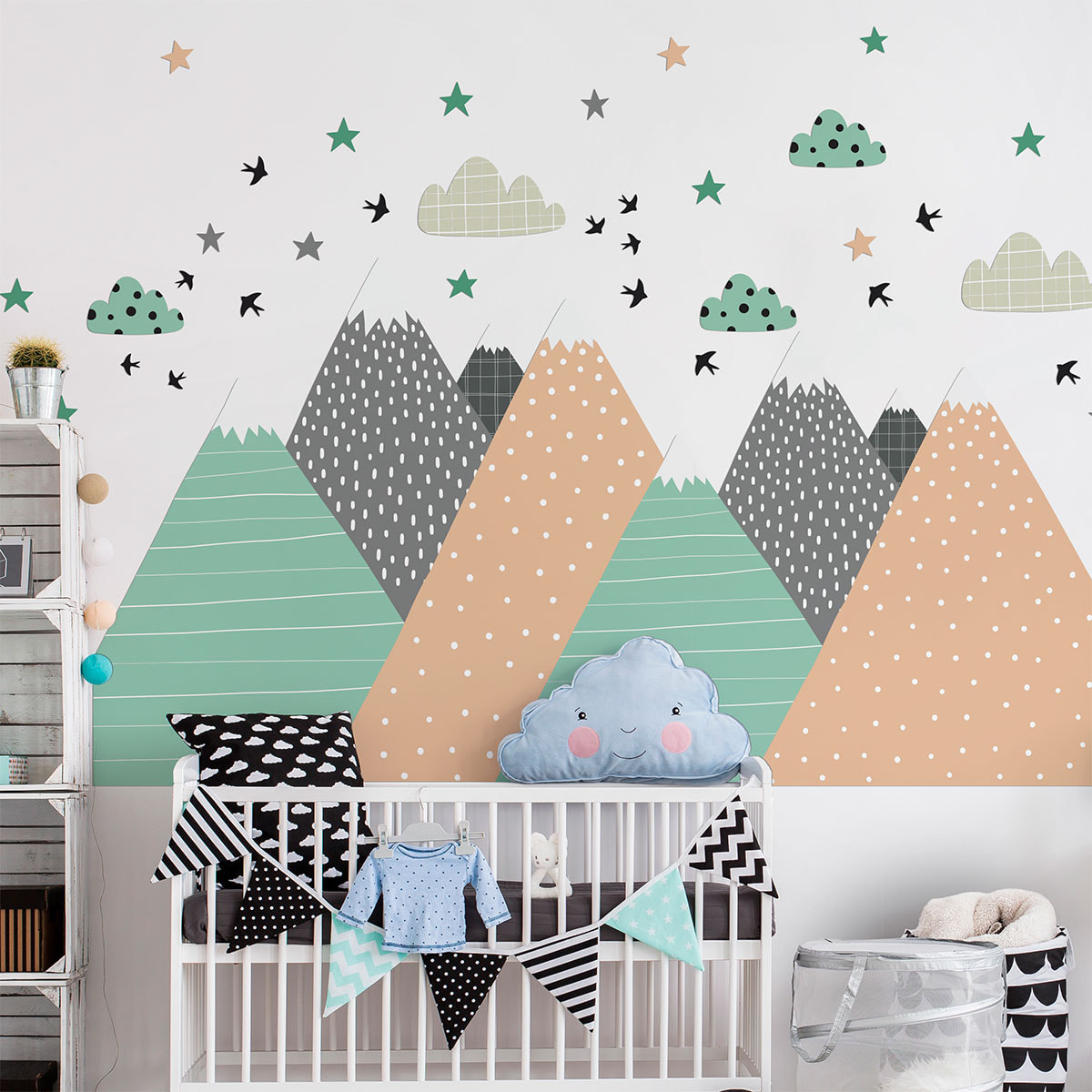 Stickers muraux enfants - Décoration chambre bébé - Autocollant Sticker mural géant enfant montagnes scandinaves DARINKA