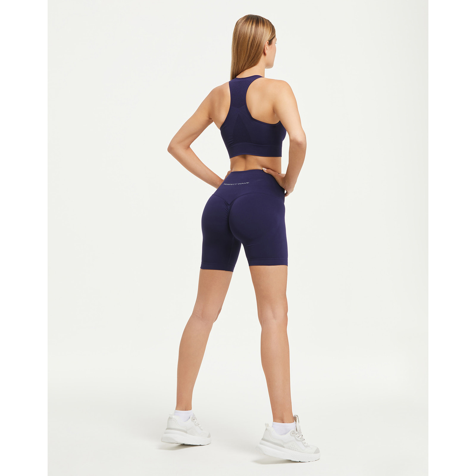 Panty effetto push-up perfect wave
