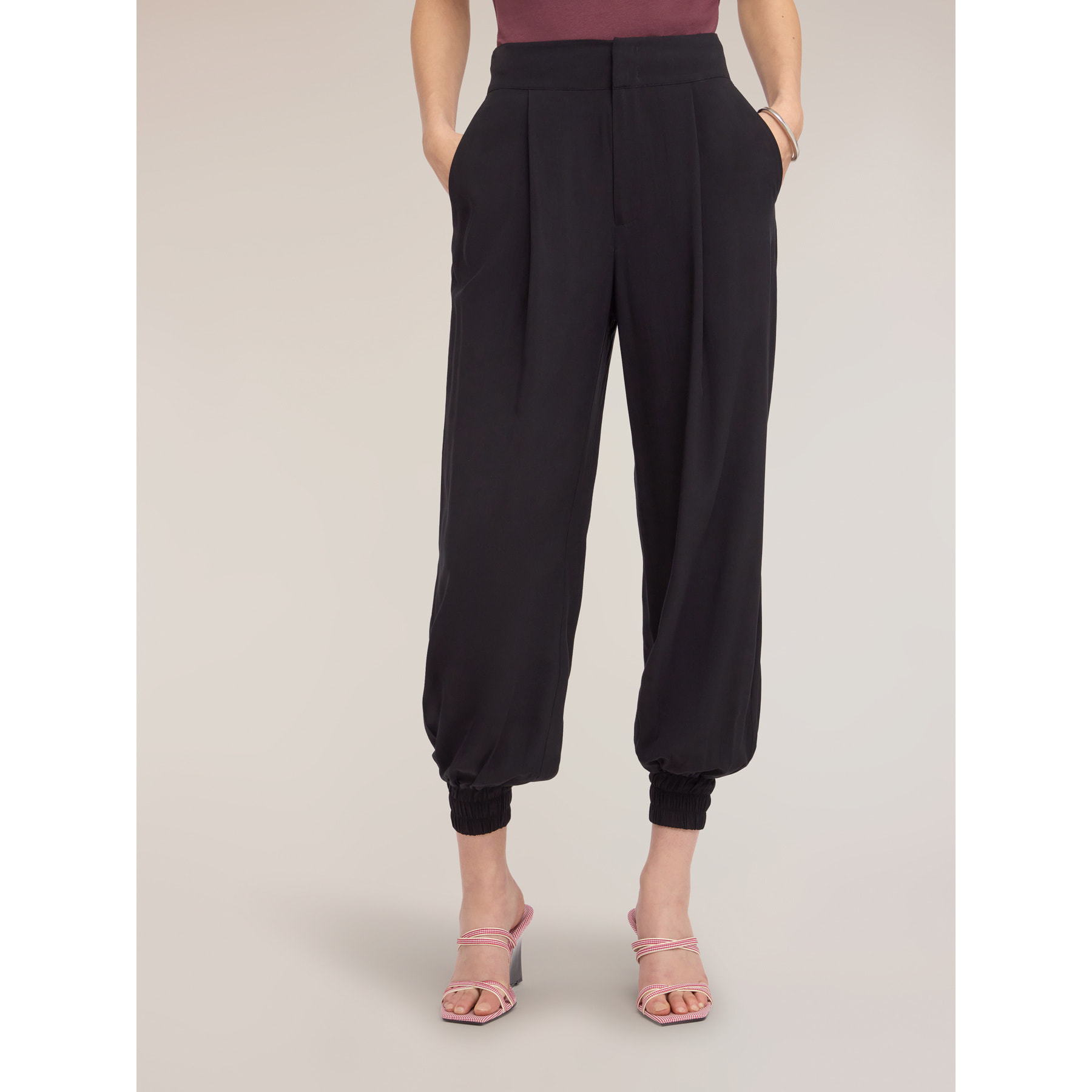 Motivi - Pantalones de viscosa con puños en el bajo - Negro