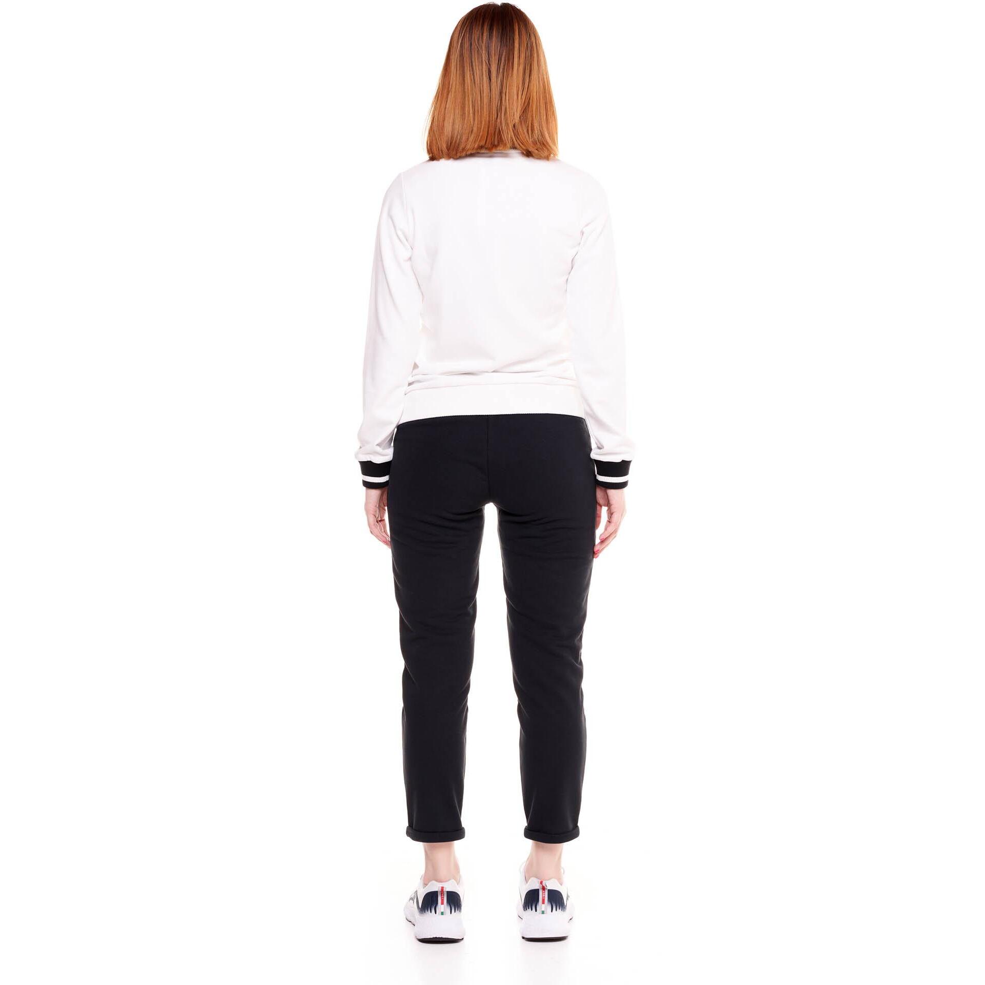 Chándal de mujer en blanco y negro