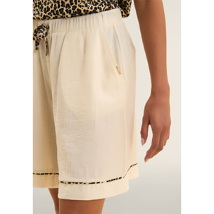 Pantaloni corti wide leg in tessuto crinkle