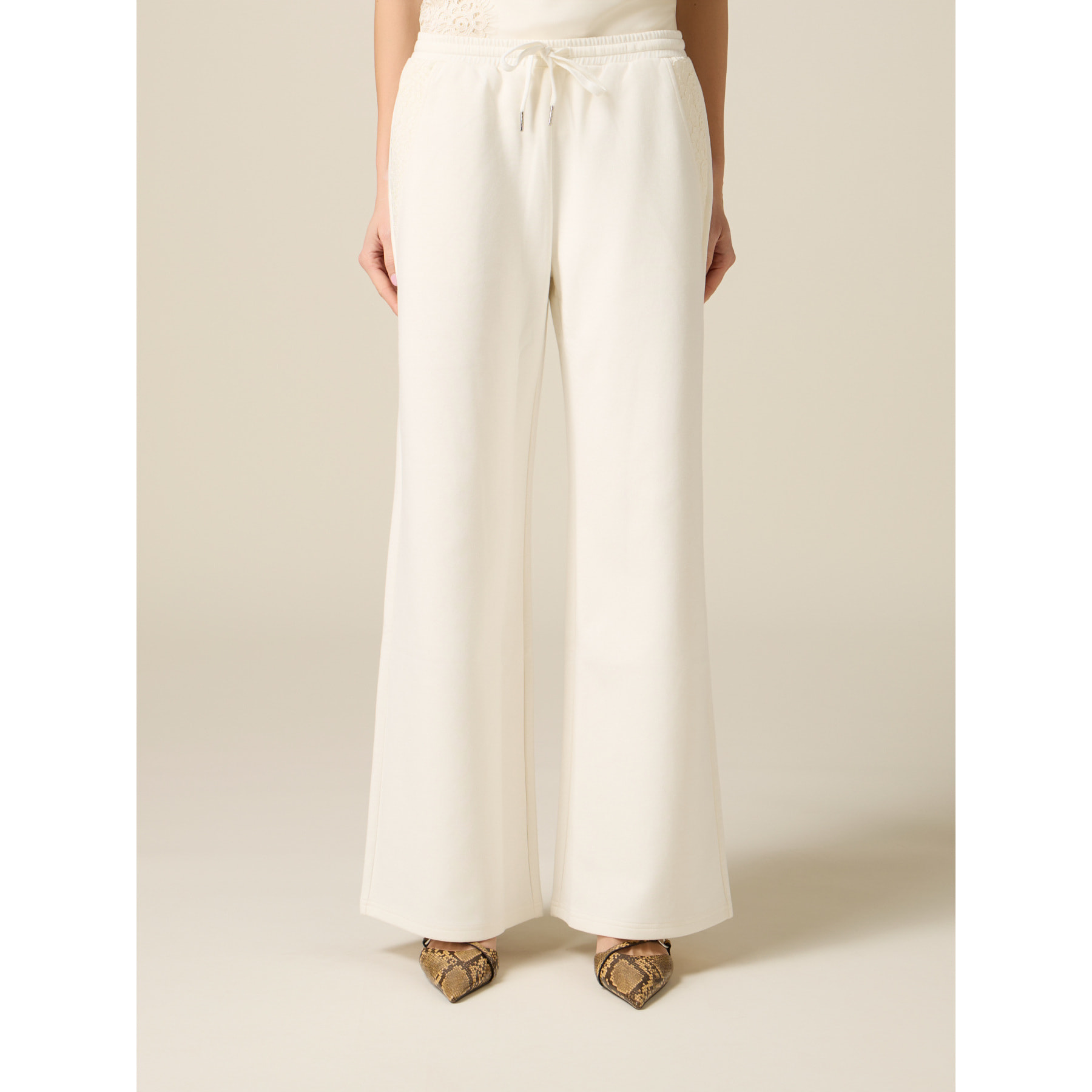 Oltre - Joggers de felpa con encaje - Blanco