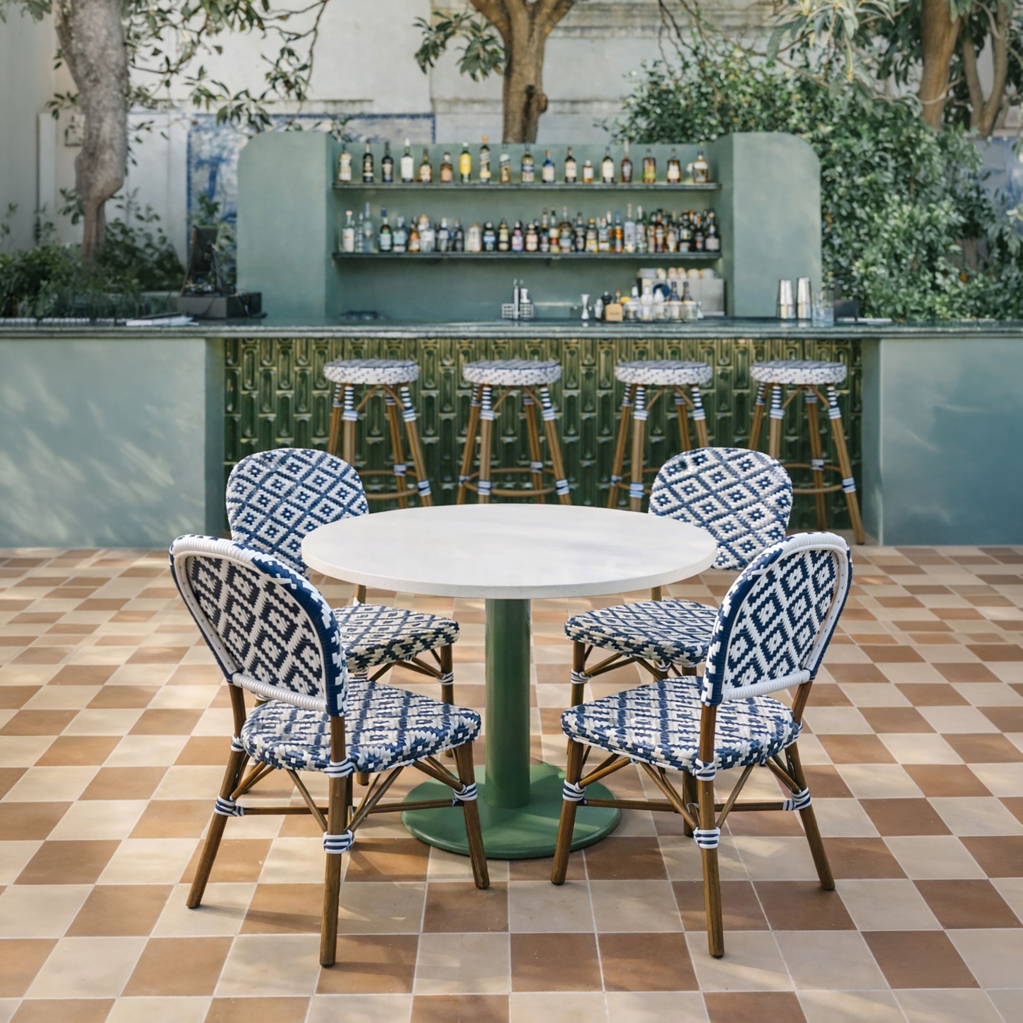 Lot de 2 chaises extérieures en textilène et effet rotin tressé bleu SCALA