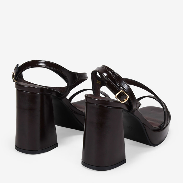 Sandalias de fiesta marrones con tacón y plataforma