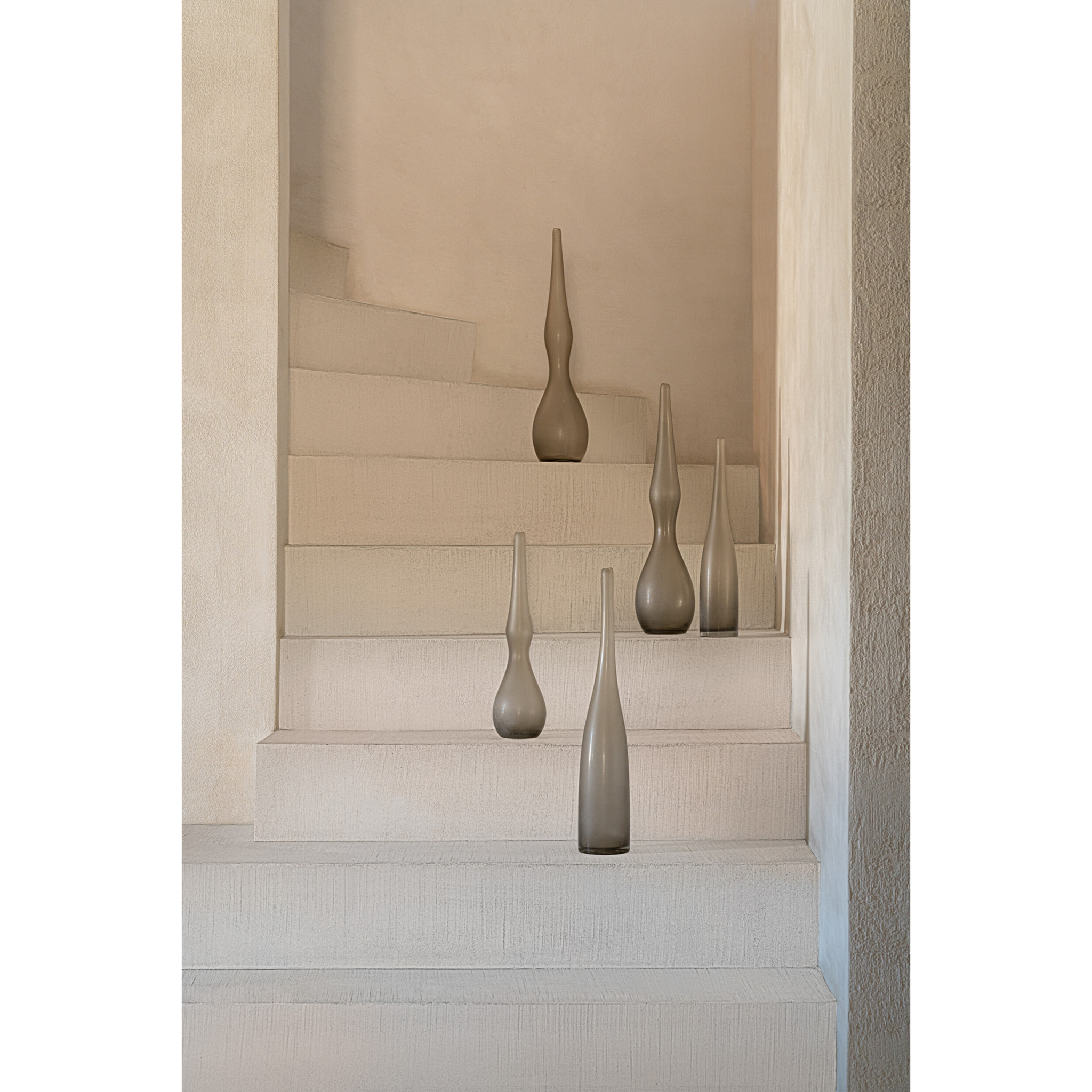 J-Line vase Yara Courbe Flute - verre - beige - 3 pièces - 64 cm de hauteur