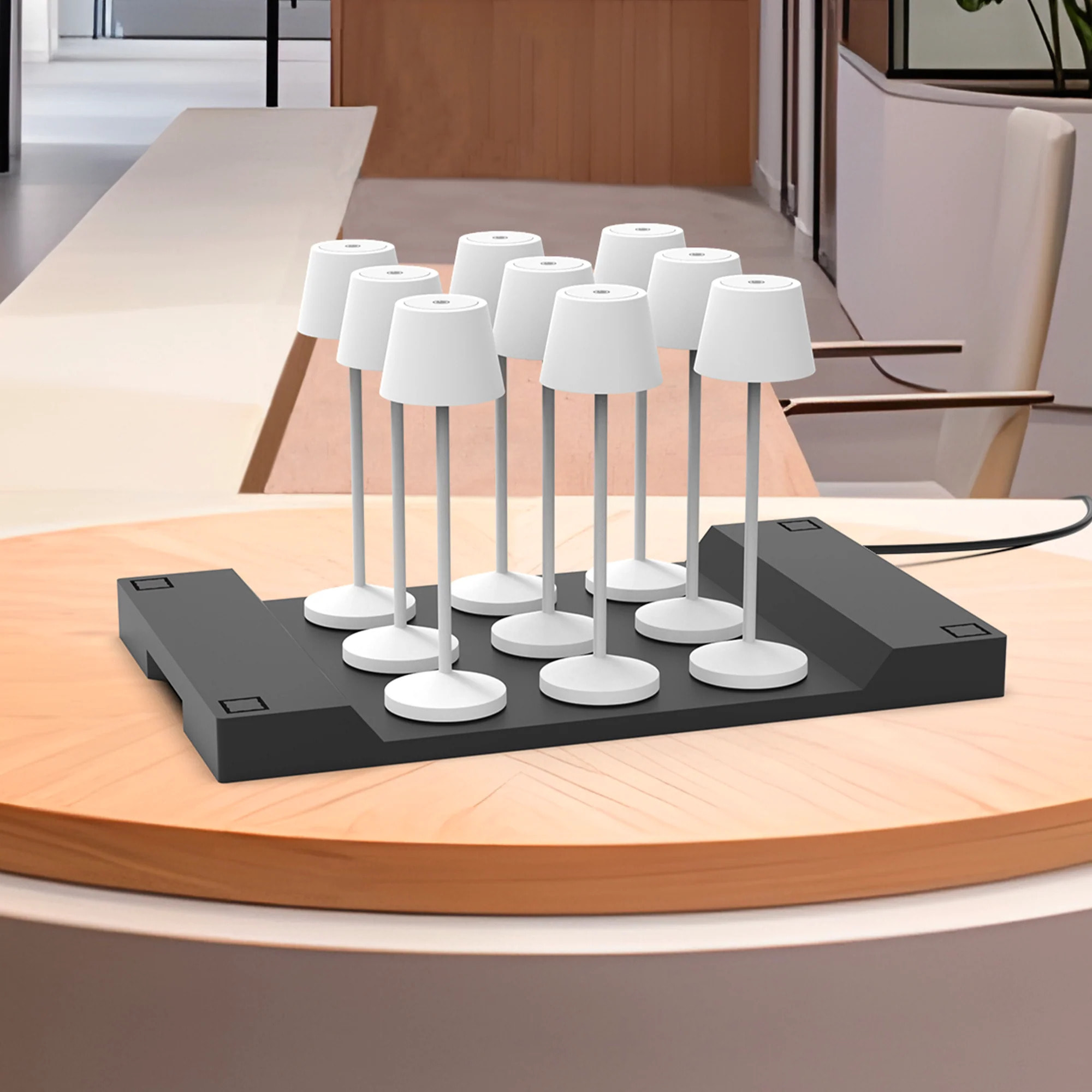 9 Lampe de table EMILY + Socle de charge