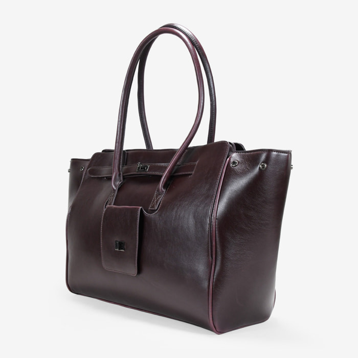 Bolso de hombro burdeos con cinturón y bolsillos