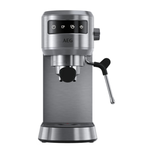 AEG Maquina de café espresso de 1 litro capacidad y 15 bares de presión EC6-1-6ST