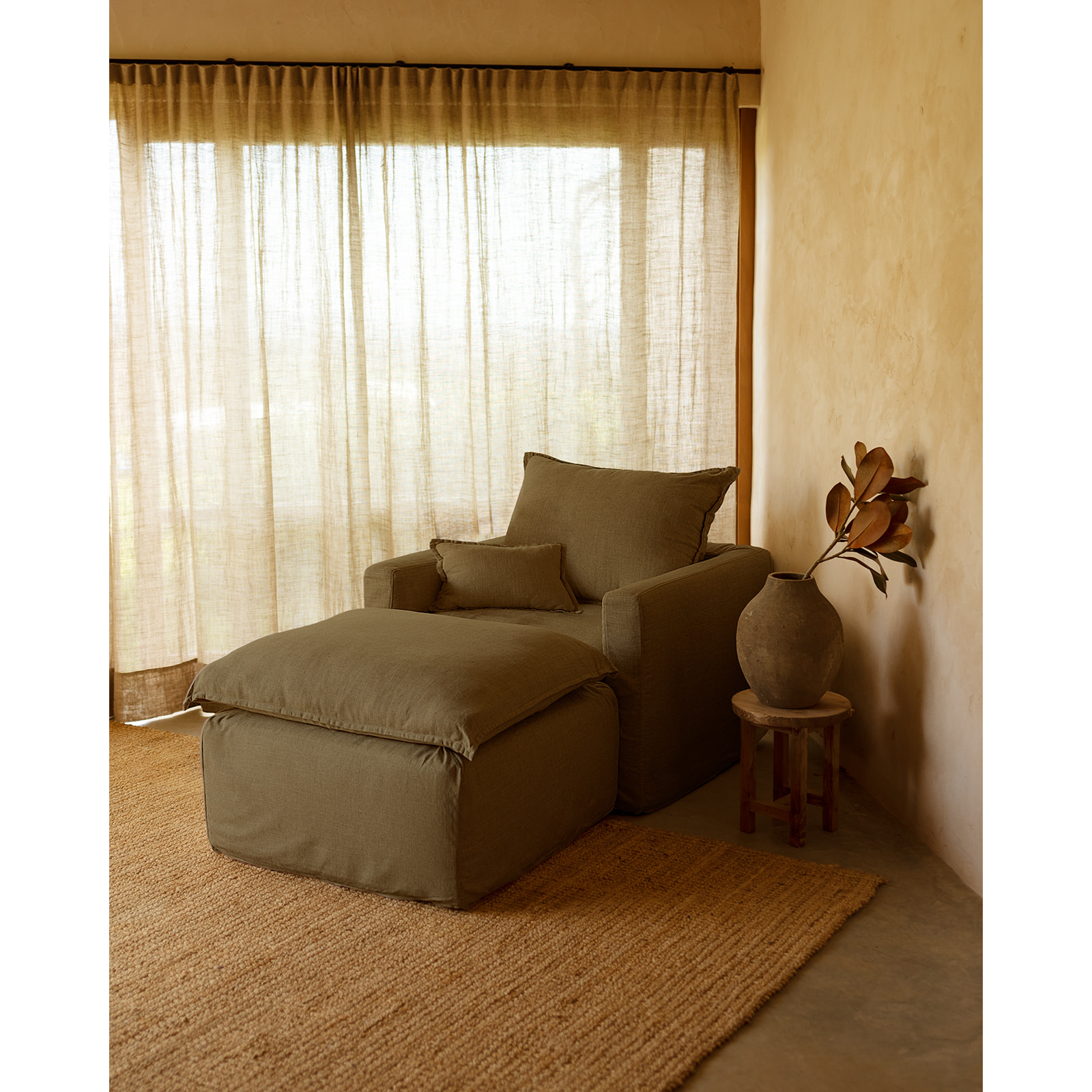 Fauteuil en coton et lin déhoussable ton vert de 108x96cm Hauteur: 99 Longueur: 108 Largeur: 96