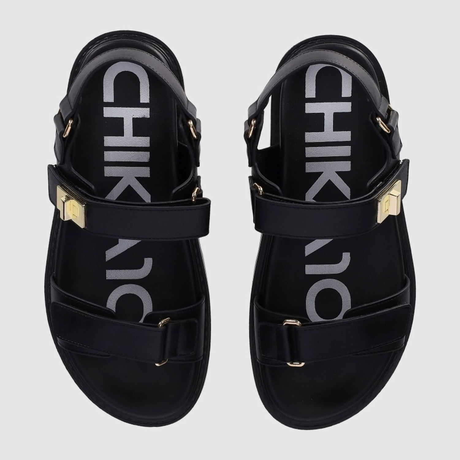 Sandalias - Negro - Tacón: Bajo