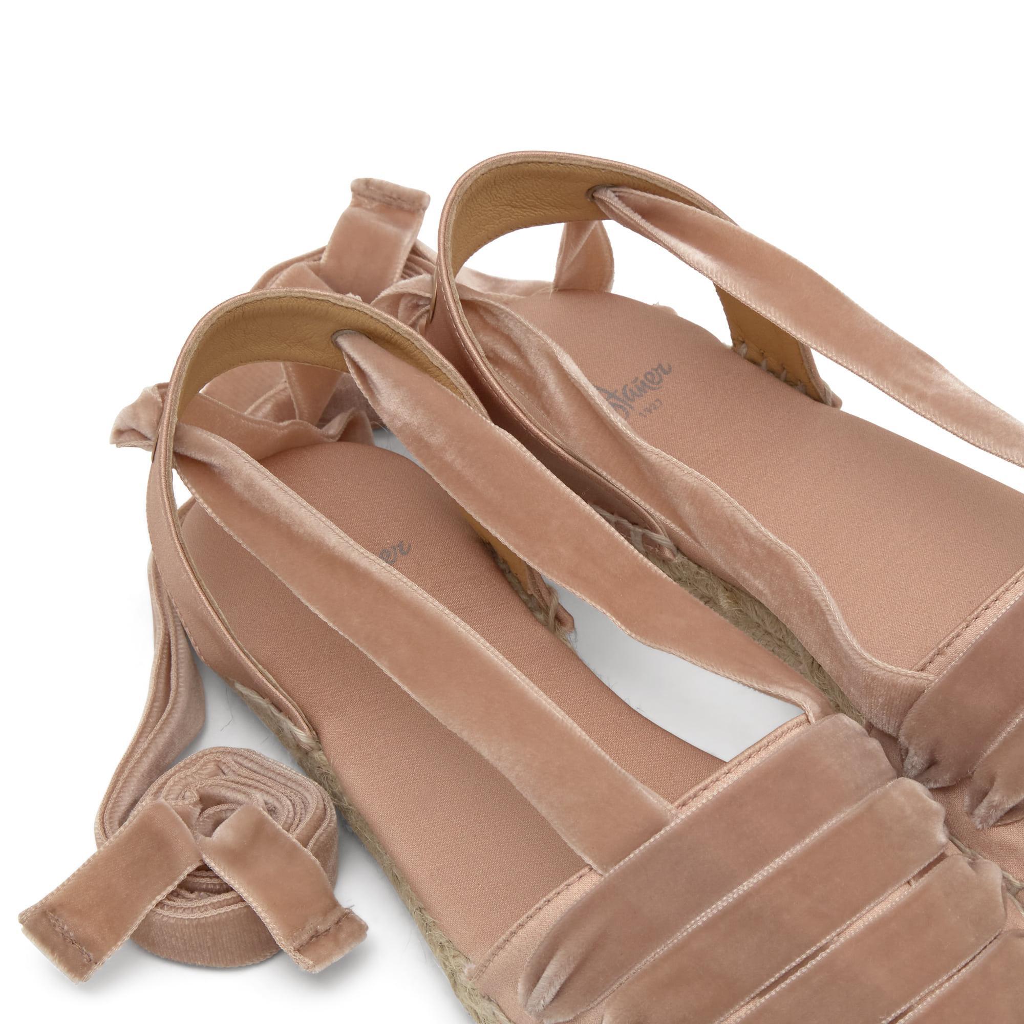 Alpargata embetada Kimita en raso