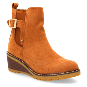 Bota de cuña con estilo minimalista para mujer