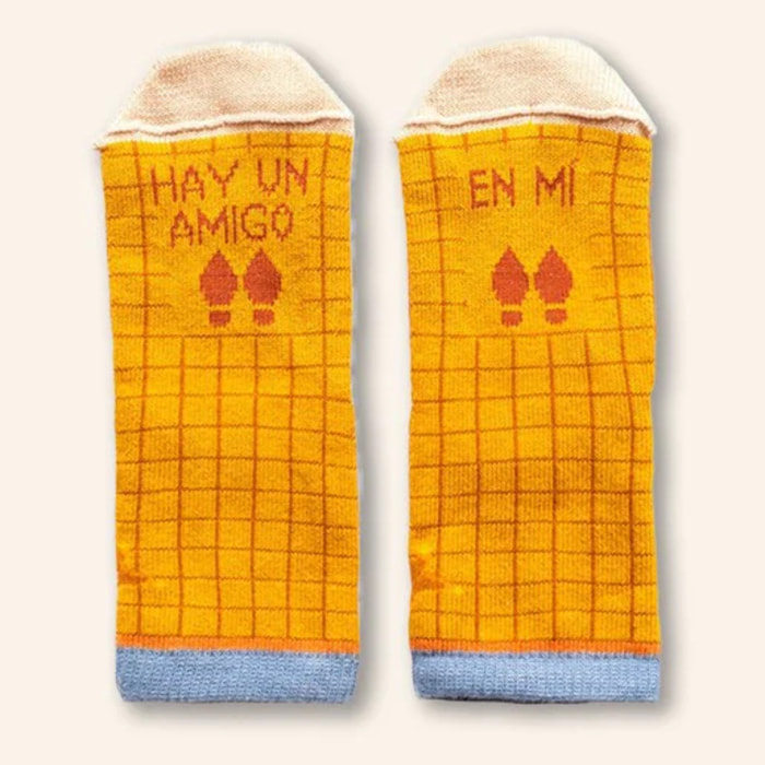Mini Calcetines "Hay un amigo en mi" talla 23-26
