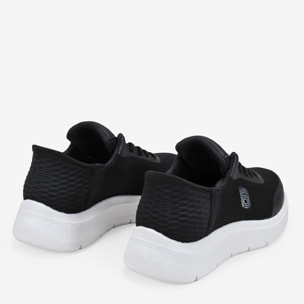 Zapatillas deportivas negras con cordones elásticos