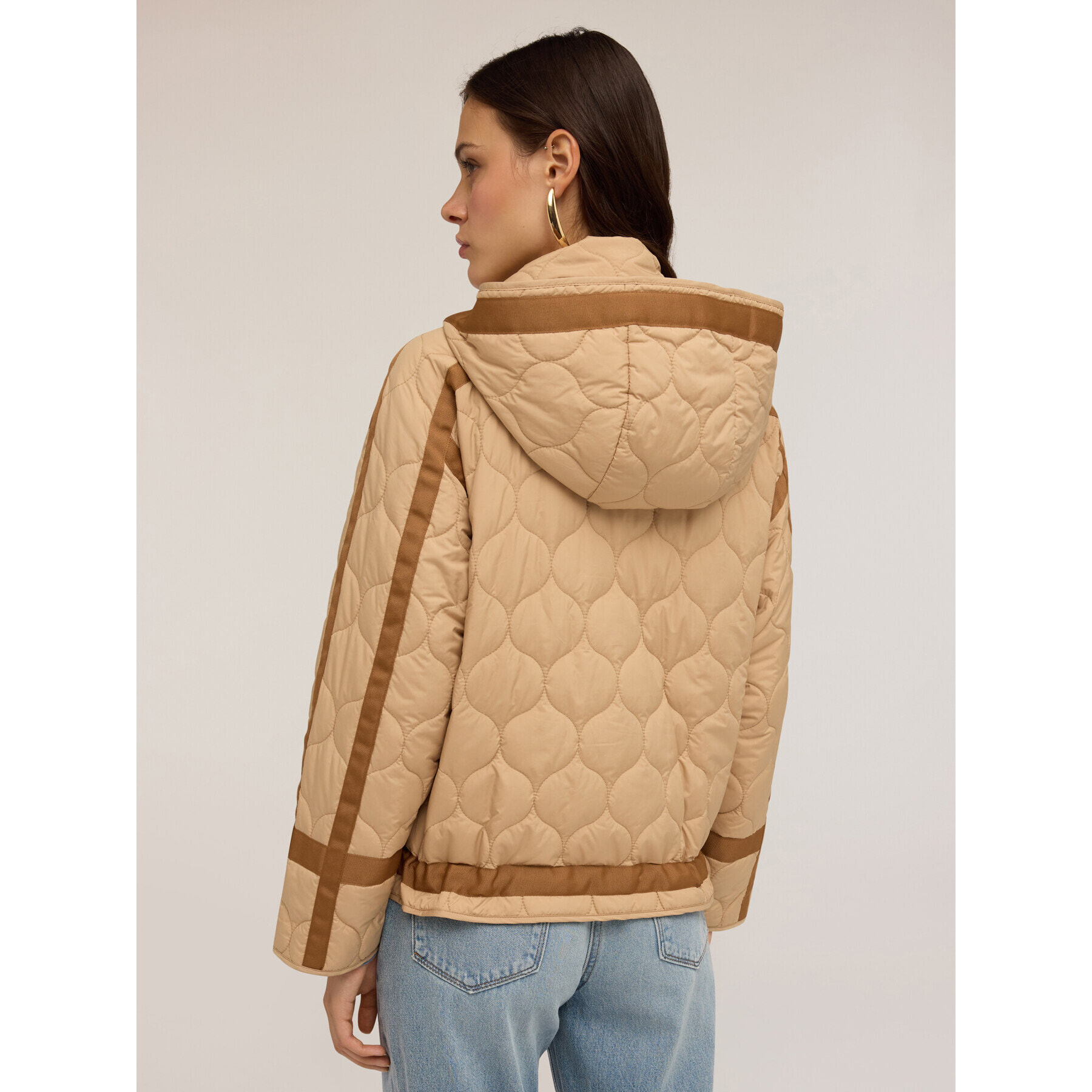 Motivi - Chaqueta acolchada con ribetes de gros grain - Beige