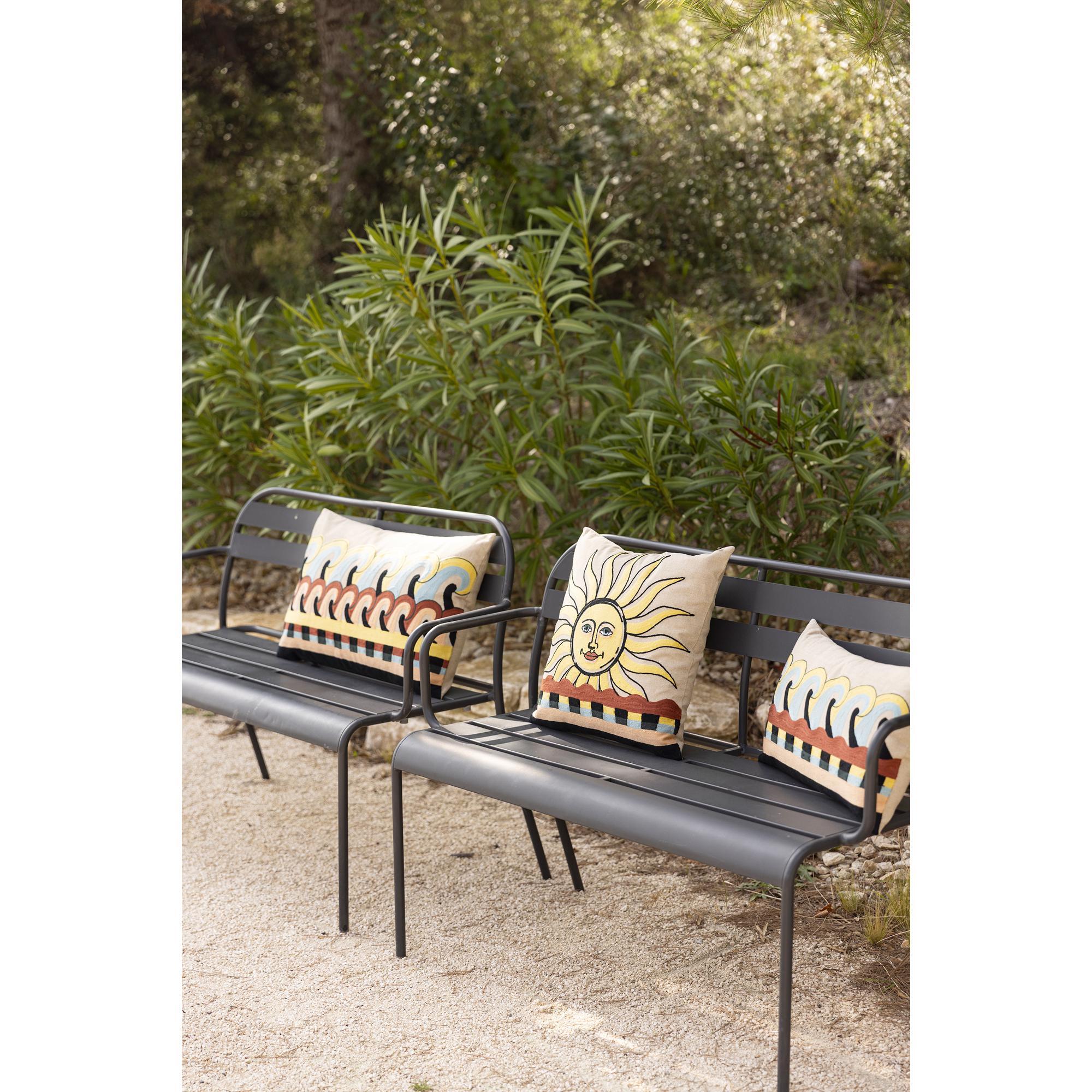 Coussin brodé Adria