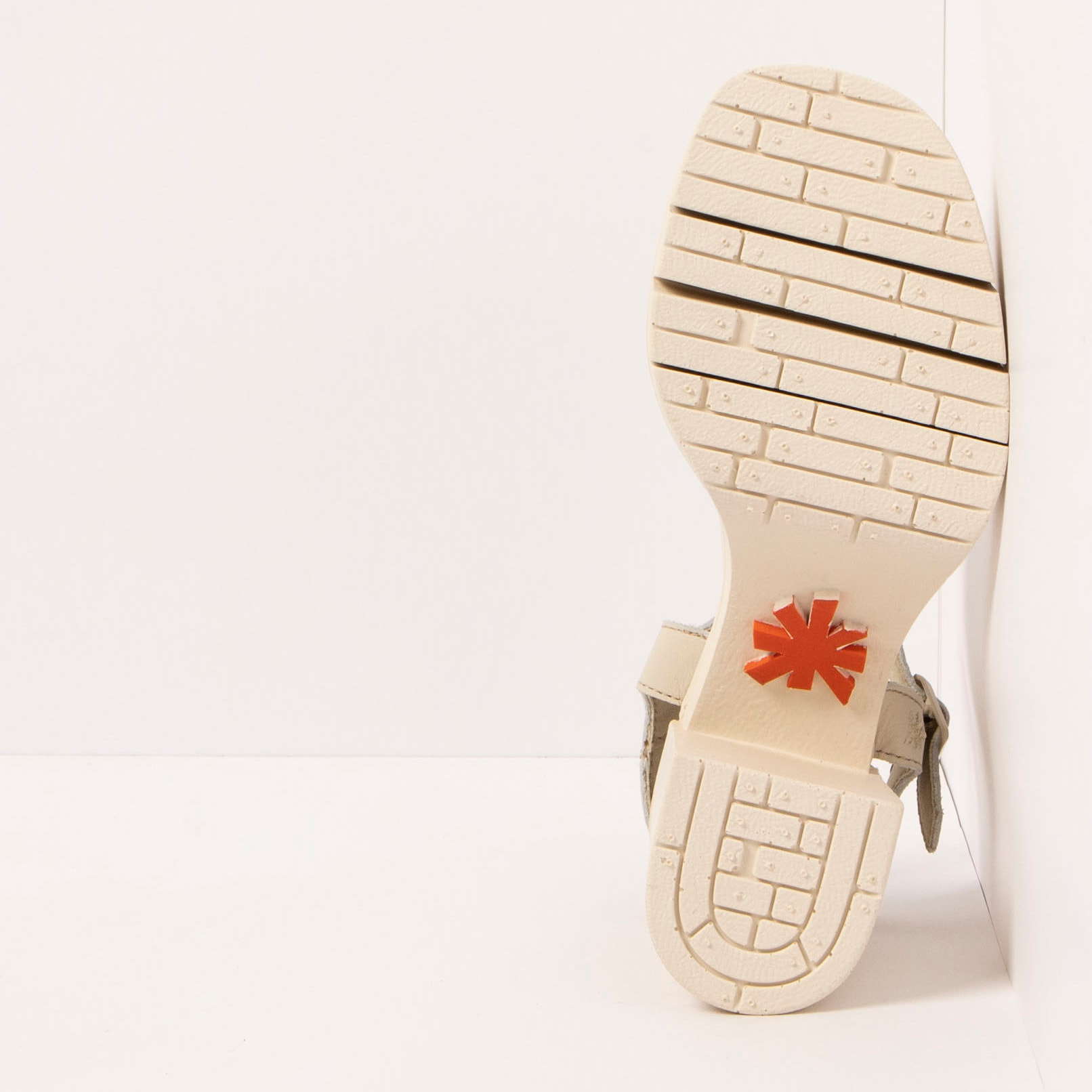 Sandalias con tacón 1991 NAPPA CREAM / EIVISSA color Cream