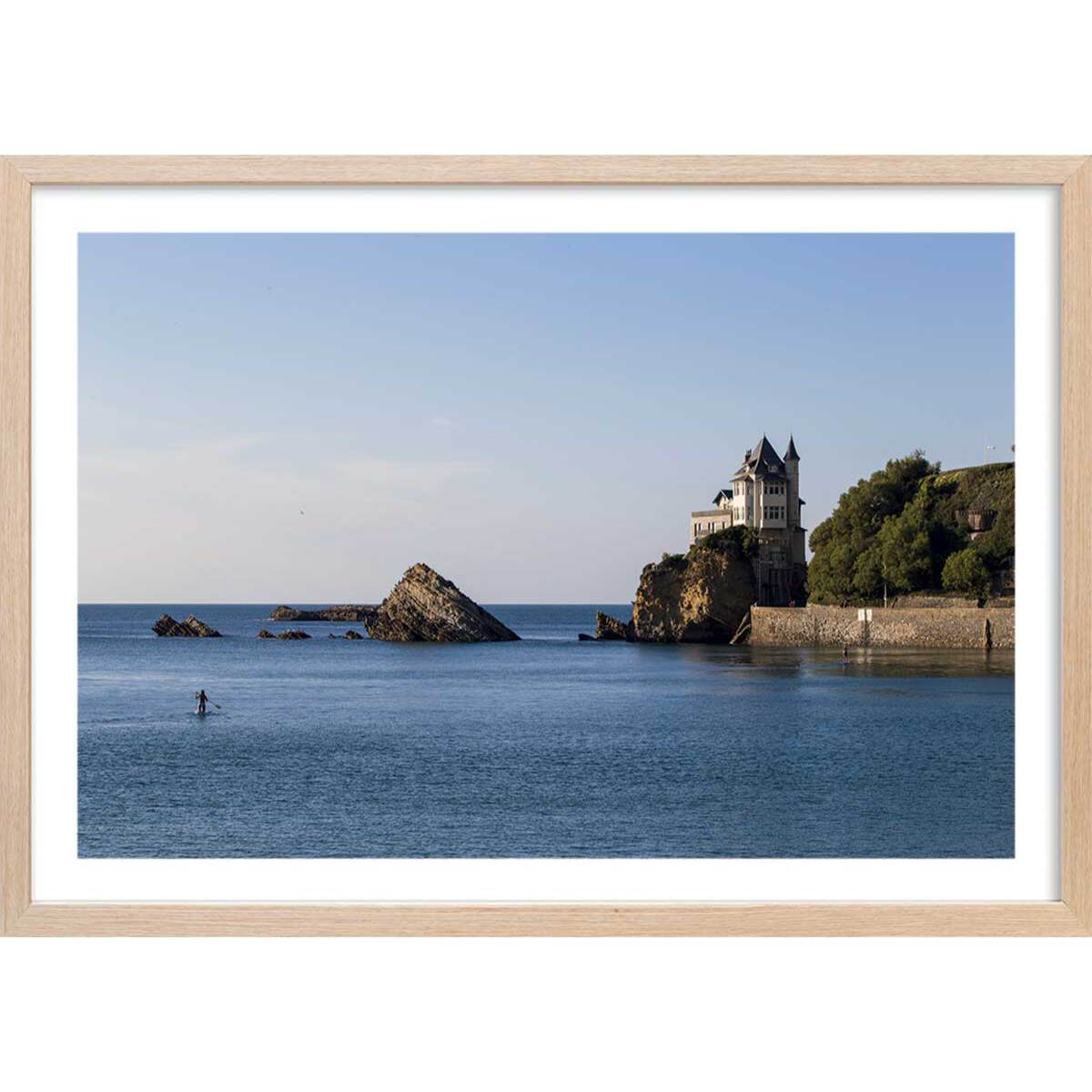 Affiche photo marée haute sur la villa belza Affiche + cadre en bois - Chêne