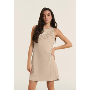 Abito con Motivo Grafico e Dettaglio Cut-Out