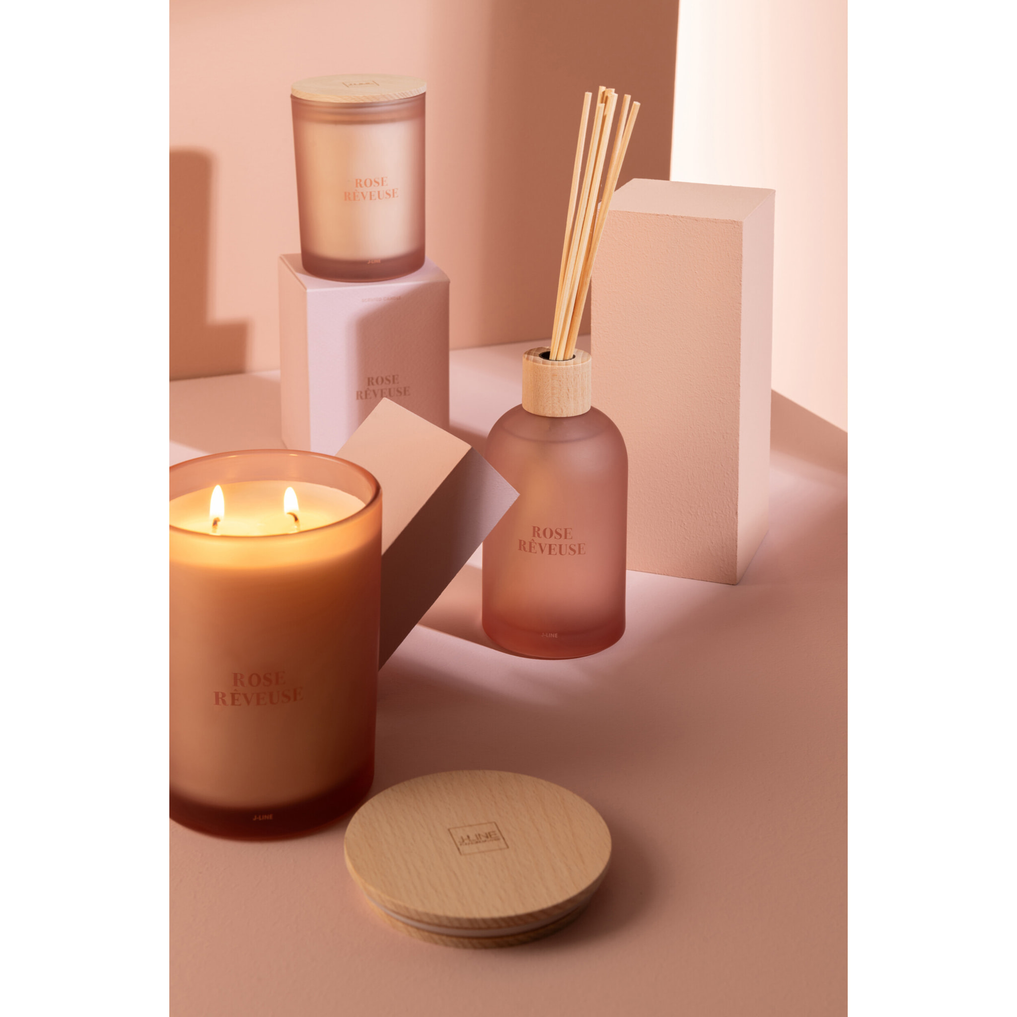 J-Line bougie parfumée Accords Essentiels - Rose Rêveuse - rose - 38H