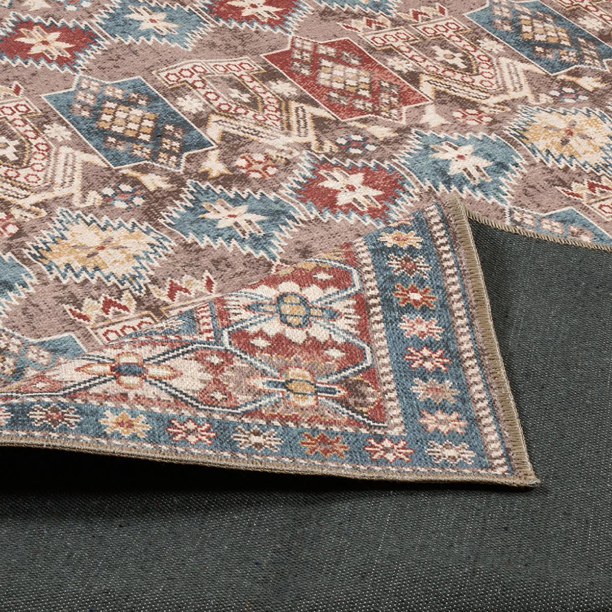Tapis orient tissé motif classique KAMI