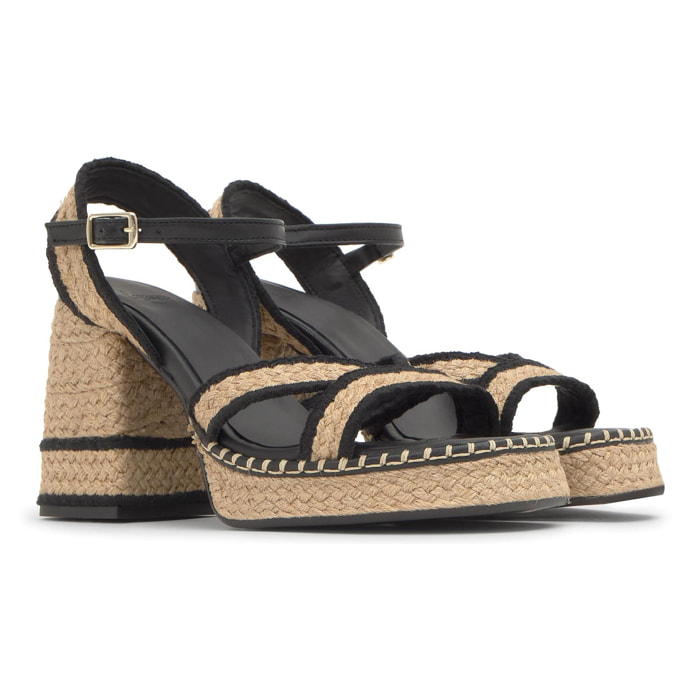 Sandalia Vanish tacón forrado en yute trenzado con hebilla y escote en V