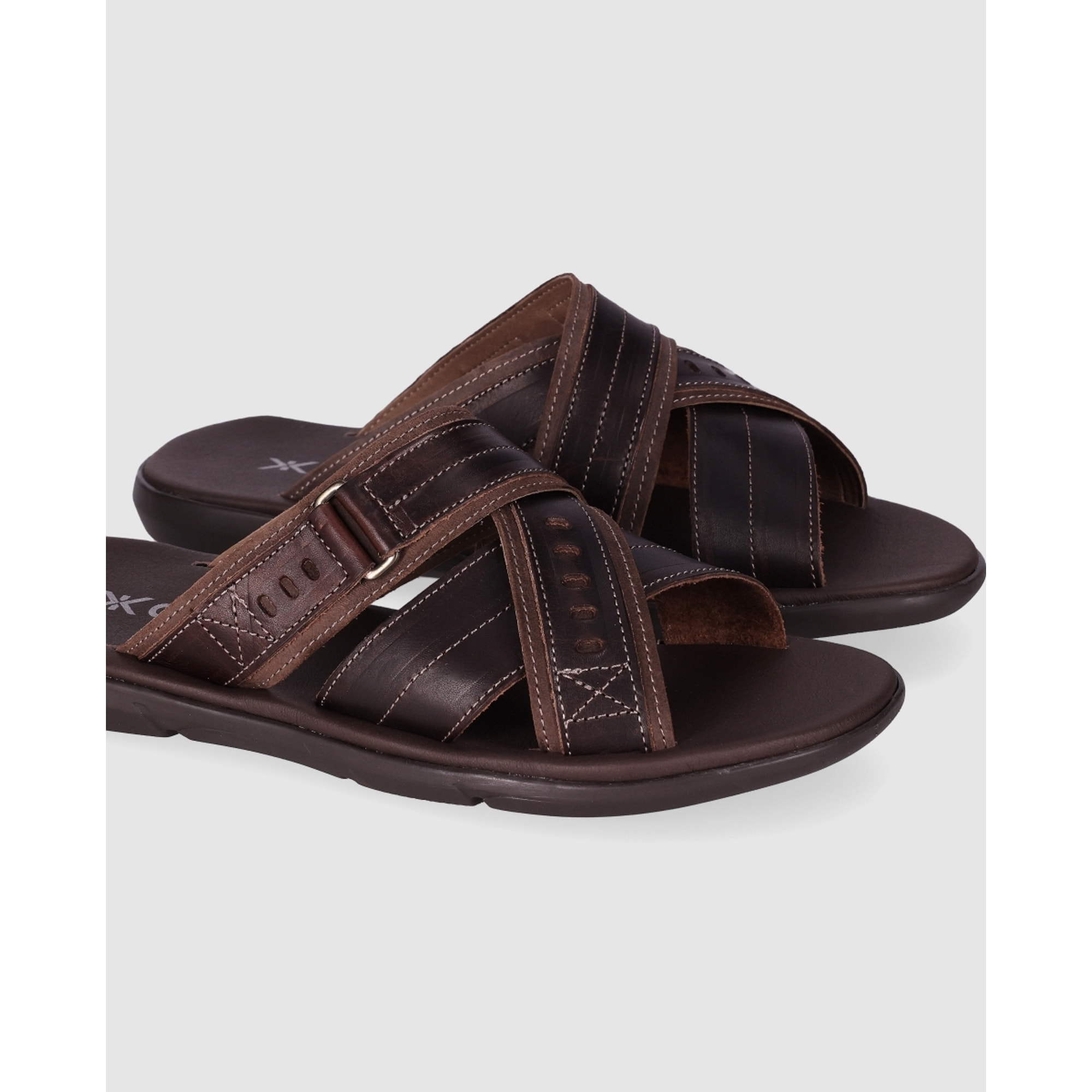 Sandalias de Piel - Marron - Tacón: Bajo