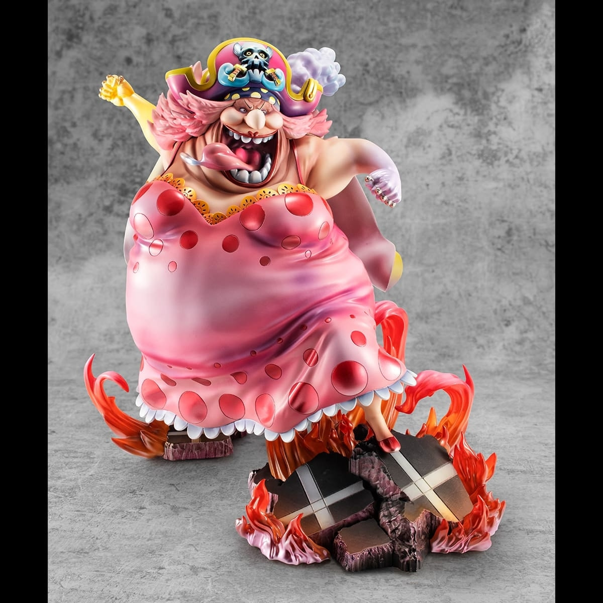 ONE PIECE POP MAXIMUM BIG MOM LILIN ST STATUA MEGAHOUSE