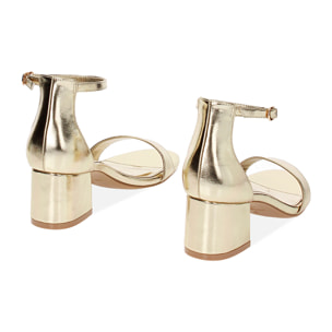 Sandali oro in laminato, tacco 5,5 cm