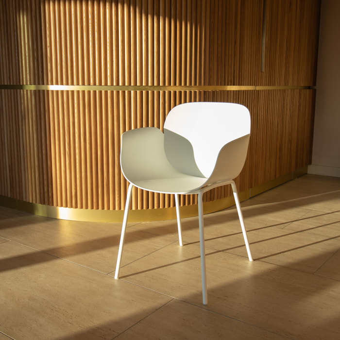 Lot de 4 fauteuils de table en polypropylène blanc CALISTA