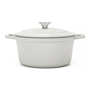 La Fonderie 1890 IENA22, Cacerola redonda de hierro fundido, 22 cm, 3,3L, beige, compatible con todos los fuegos, inducción, gas, parrilla y horno.