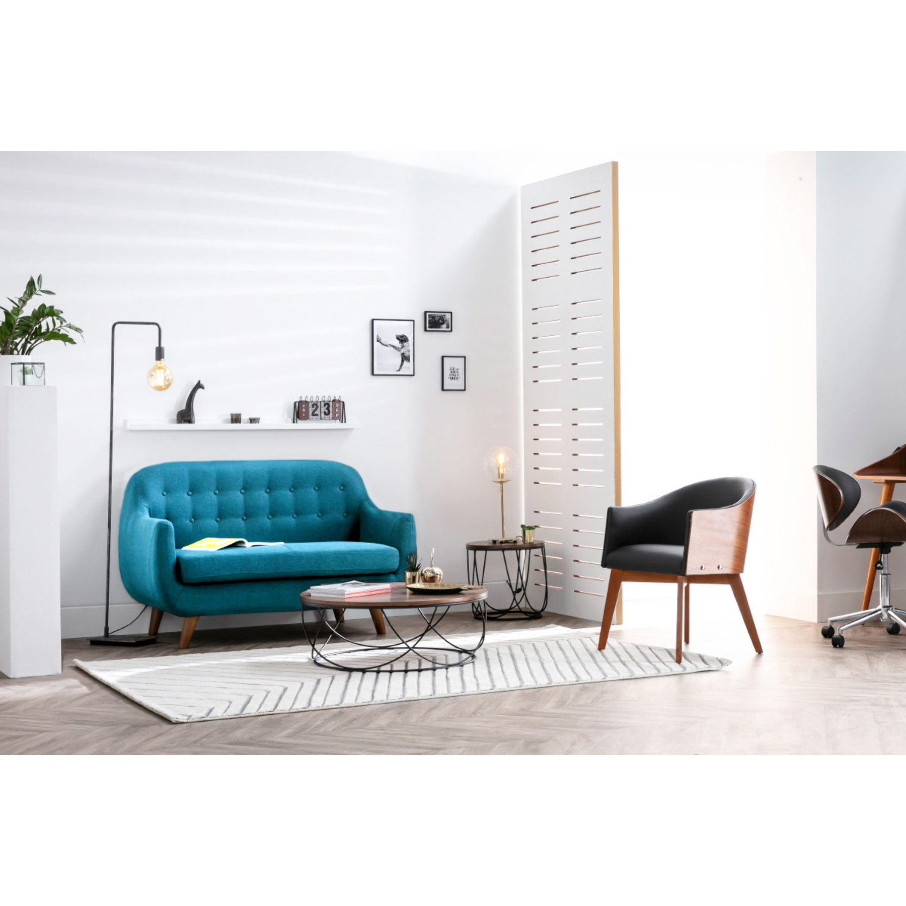 Canapé scandinave déhoussable 2 places en tissu bleu canard et bois clair YNOK