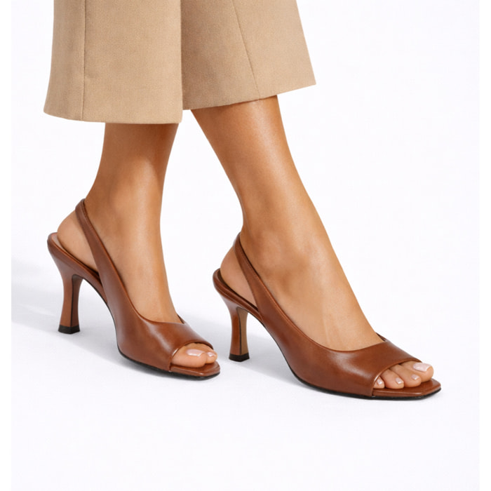 Decolletè spuntato - tacco 8,5 cm