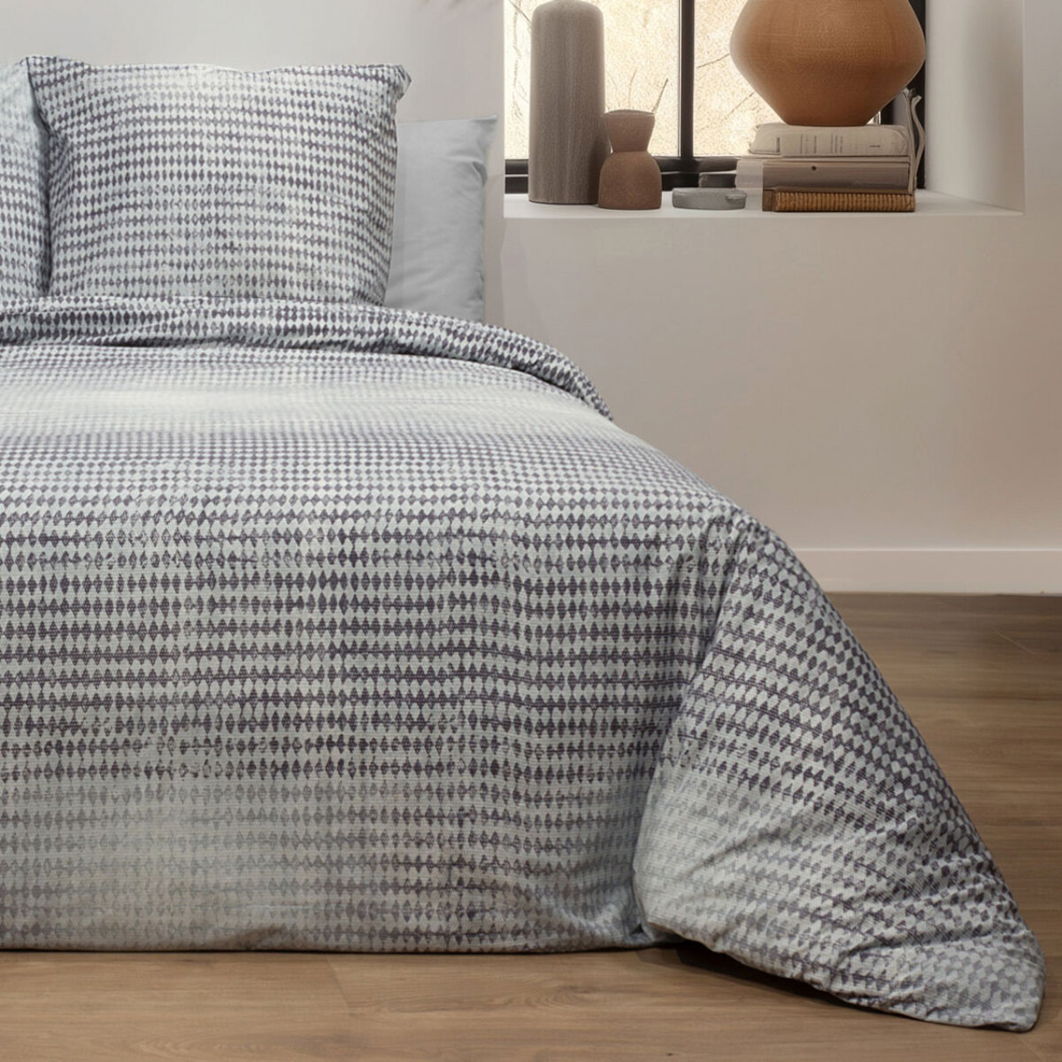 Parure de lit avec housse de couette 240x220 cm + 2 taies d'oreiller 65x65 cm 100% percale de coton - MURIEL -