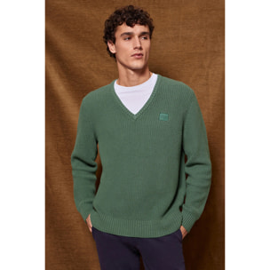 Maglione verde in maglia spessore 9 con particolare Polo Club