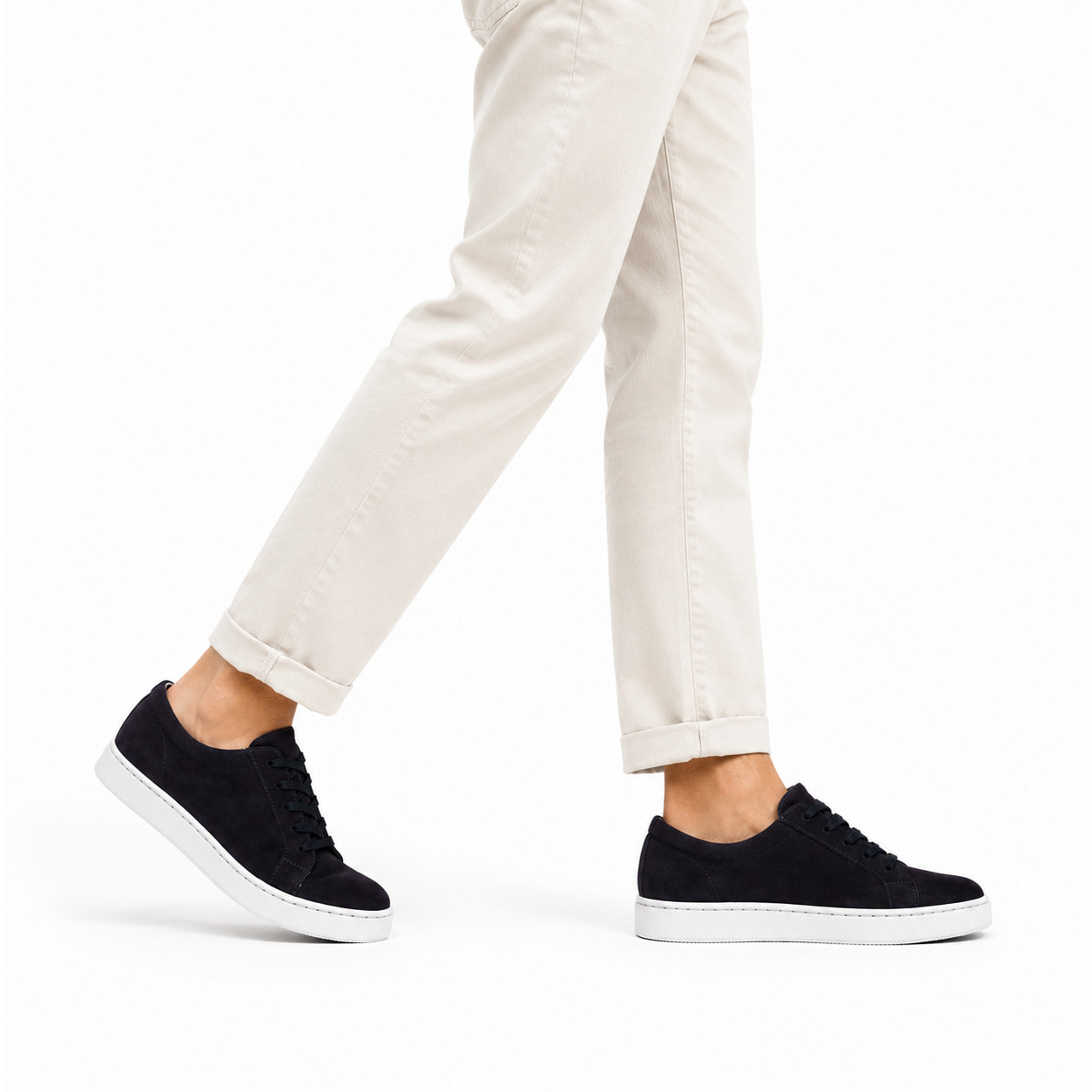 Sneakers stringate in camoscio