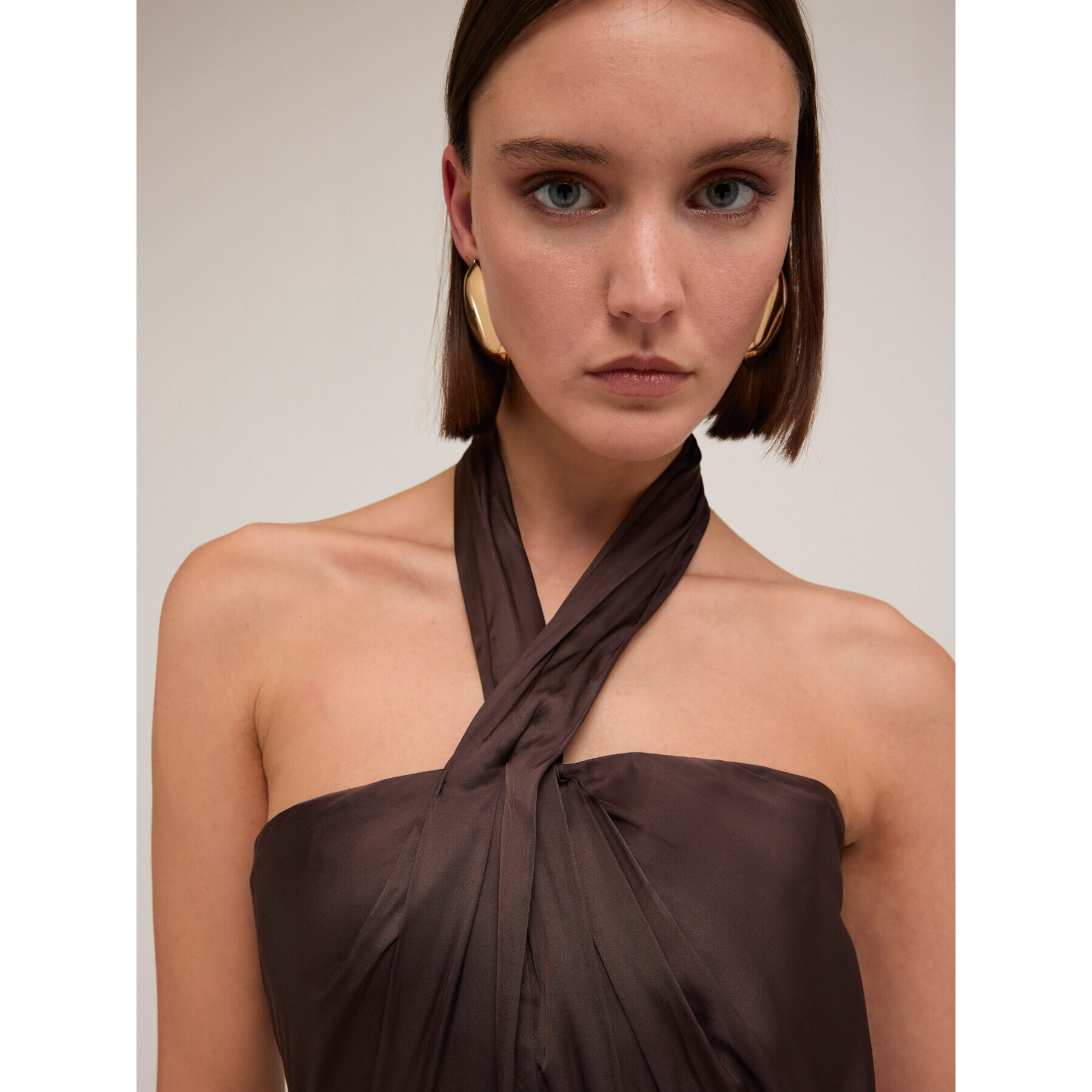 Motivi - Vestito halter in raso lucido - Marrone
