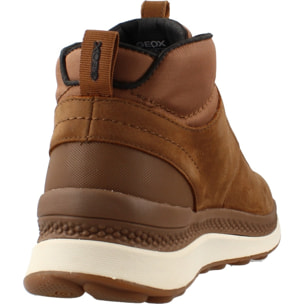 Botines Hombre de la marca GEOX  modelo U56HMC 00032 U SPHERICA ACTIF MARRON CLARO