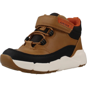 Zapatillas Niño de la marca GEOX  modelo B661KA 000ME B FLEXYPER MINI MARRON