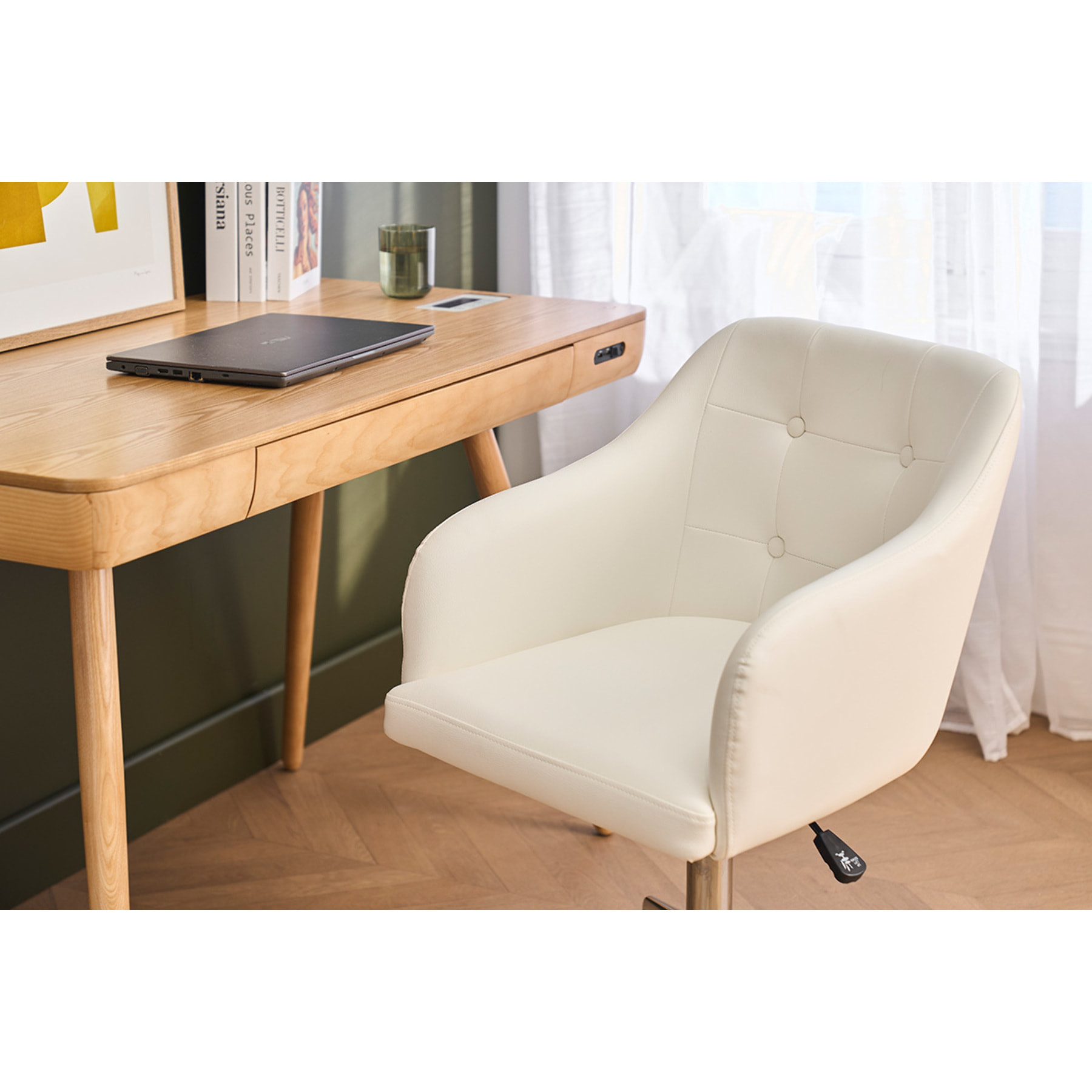 Chaise de bureau à roulettes design blanc et acier chromé BALTIK