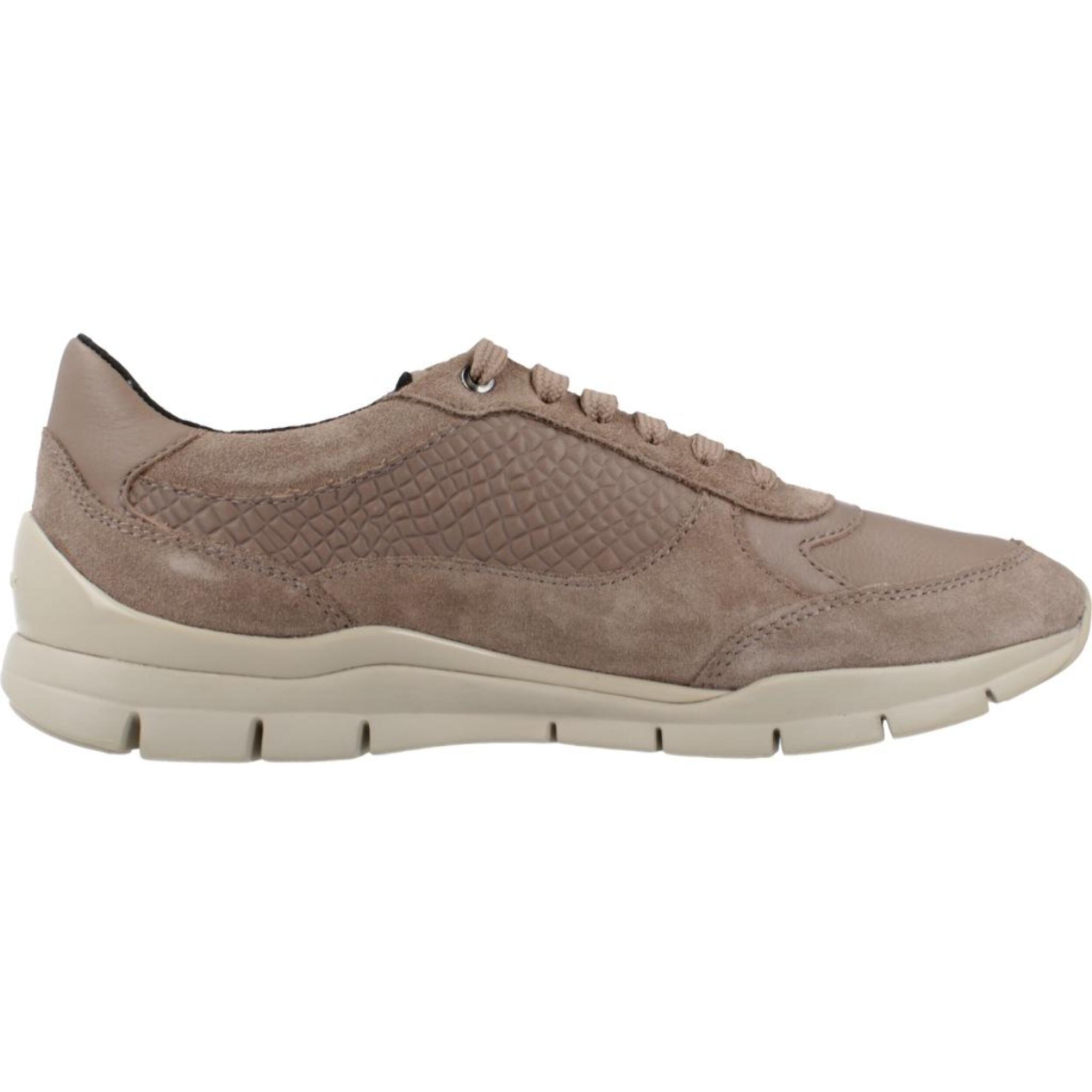 Sneakers de  Mujer de la marca GEOX  modelo D SUKIE MARRON