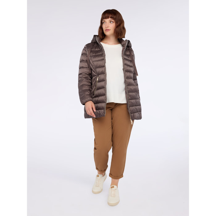 Fiorella Rubino - Plumífero largo con capucha desmontable - Marrón