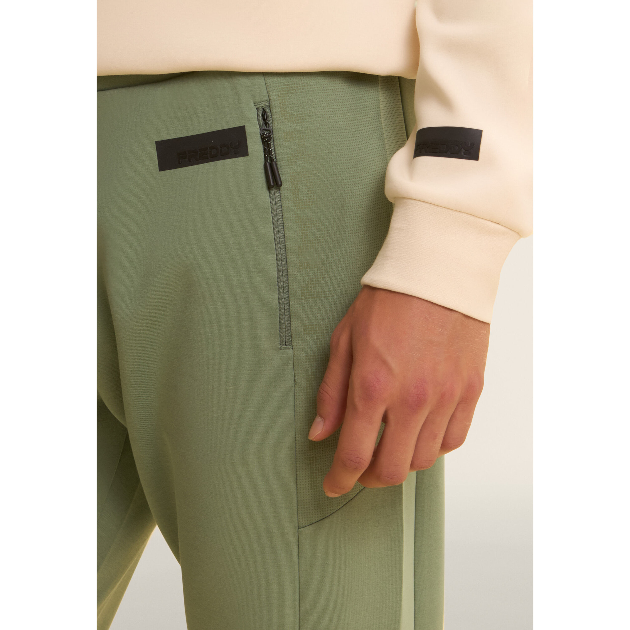 Pantalone in Interlock con Coulisse e Fondo a Polsino