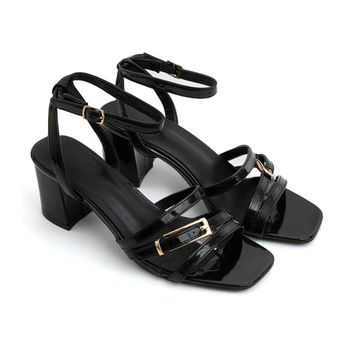 Sandalo glossy con fascette a incrocio - NERO